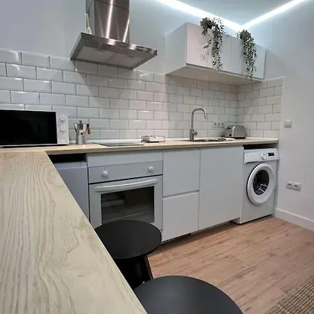 Rr 641a By R2r Consulting Apartamento